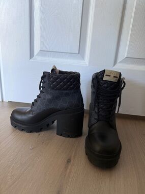 Gucci Black Quilted-Lace Platform Ankle Boots
